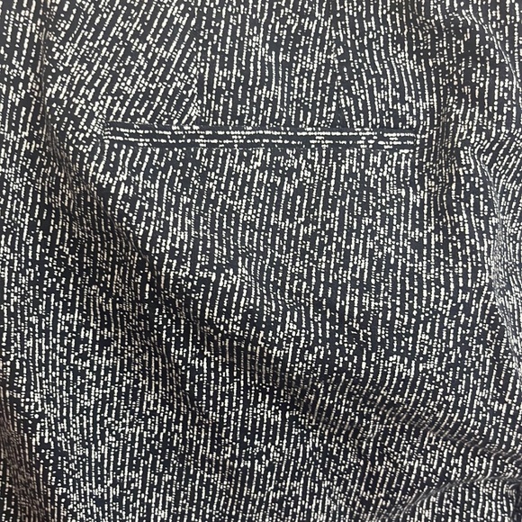 #46 Lane Bryant The Allie Crop Navy White Petal Pushers Pants Size 24 - Picture 4 of 6